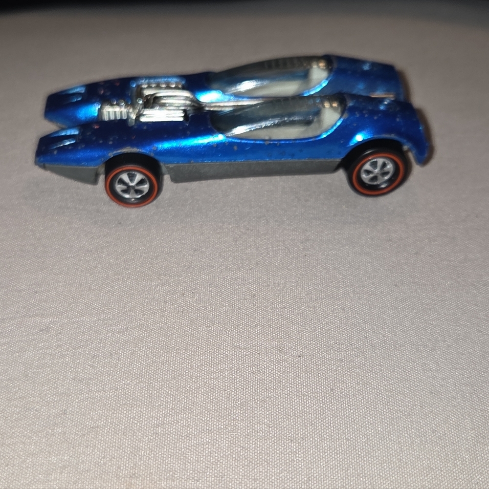 Vintage Hot Wheels 1968 Splittin Image Red Line, Collectible, Rare